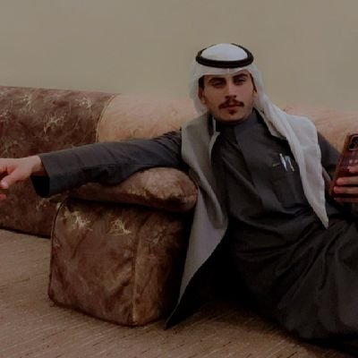 تركت لجل الله .. أمورٍ واجدوماخاب منهو مبتعد لجل الله. 🌿