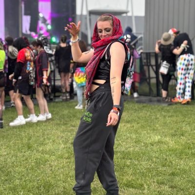 zdbabyzd15's profile picture. uhh, that’s unexpected 🔊 ZDF | she/her | BLM | probably ranting about American Healthcare | ACAB | free Palestine 🇵🇸