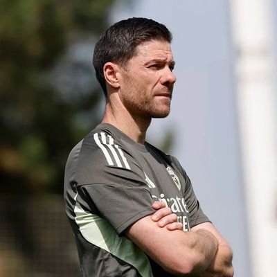 ramimaster7's profile picture. 1️⃣5️⃣ UCL
3️⃣6️⃣ La Liga

Hala Madrid Y Nada Mas