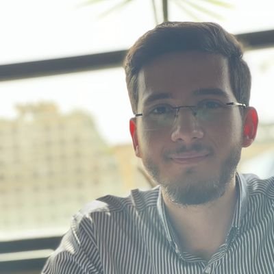 ArshiaKhamedi's profile picture. 📍دانشجوی مدیریت