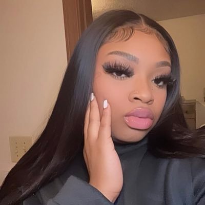 ♏️ queen, What else describes me is... my smart, fun, beautiful, caring, kind, beautiful said that twice because it's true