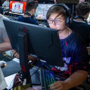 Romanian CS2 Player 🇷🇴
16y old
Manager for @AltioraOfficial
