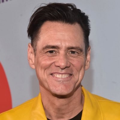 A Canadian/American🇨🇦🇺🇸actor | Comedian| Filmaker🎬🎞️known for my Energetic slapstick Performance