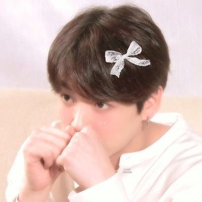 𝓕𝓸𝓵𝓵𝓸𝔀 𝓽𝓱𝓮 𝓵𝓲𝓰𝓱𝓽 𝓶𝔂 𝓵𝓸𝓿𝓮 𝓯𝓸𝓻 𝔂𝓸𝓾 𝔀𝓲𝓵𝓵 𝓪𝓵𝔀𝓪𝔂𝓼
🎼༝˚ 너의 존재가 날 치유해 .⁺⋆🤍 .゚
⋆ ꙳ₓ 📃⊹꙳🖇️💭˖꙳◦