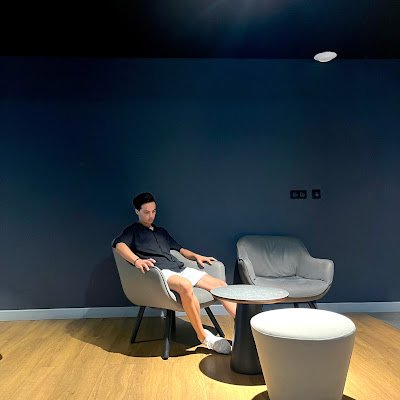 MooemenMo68423's profile picture. 