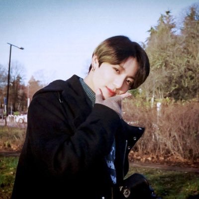 my eyes are always on you, i love you 👥 #BTSOurForeverArtist ❦