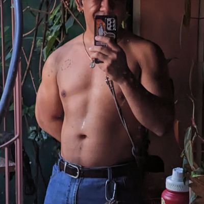 Mutual Pleasure Enjoyer | Partnered but Open | DM main for access 😘