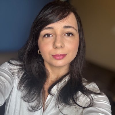 Advogada. Mestre em Direito pela PUC-Rio. Pesquisadora PLEB/PUC-Rio. Estuda o fenômeno religioso e o avanço neopentecostal. Em defesa do Estado Laico.