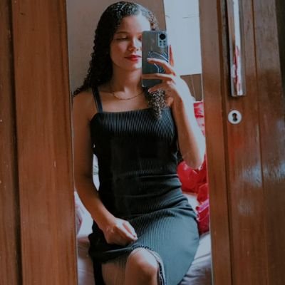 Eliandra Oliveira ⒸⓇⒻ❤🖤 Profile