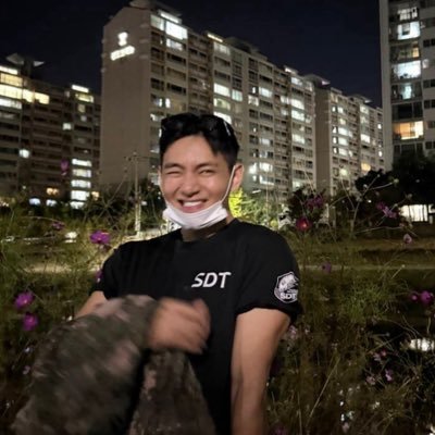ᵂᵉ ᵃʳᵉ ᴮᵀˢ ᵃⁿᵈ ʸᵒᵘ ᵃʳᵉ ᴬᴿᴹʸ. ᴮᵘᵗ ᵃᵗ ᵗʰᵉ ˢᵃᵐᵉ ᵗⁱᵐᵉ, ʸᵒᵘ ᵍᵘʸˢ ᵃʳᵉ ᴮᵀˢ ᵃⁿᵈ ʷᵉ ᵃʳᵉ ʸᵒᵘʳ ᴬᴿᴹʸ. ⁻ᴺᵃᵐʲᵒᵒⁿ⁽²⁰¹⁹⁾ ✨ -- @BTS_twt 💜