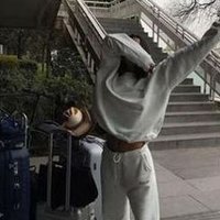EvelynRose (@dweamir4501) 's Twitter Profile