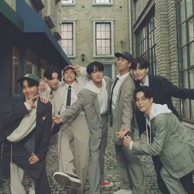 OT7🍂💜
personal acc but mostly post about bts. love txt too💙OT5
solo 🚫🚫
love yourself
achieve every dream
respect everyone,atheist
🌴🌴