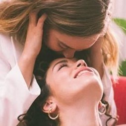 #Luimelia spin off de serie diaria Amar es para siempre, salen en Temporada 7,8 final de 12
Spin off tiene 4 temporadas
♥LUIMELIA♥
♥PAULA USERO♥
♥CAROL ROVIRA♥