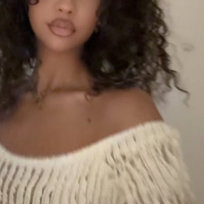 nssvvn's profile picture. 