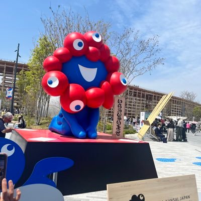 RRMISPB1pXdz3H4's profile picture. 