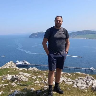 💙 Aviation & All things Tech | Fan of 2 way banter | Kids Football Coach | Not afraid to challenge | ThinBlueLine