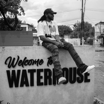 Misik Muzik!!! ceo,father of 7lovely kidz,co founder of WARD21etc.....