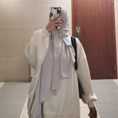 khaoula_htb's profile picture. 