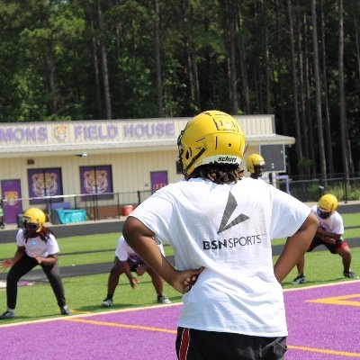 JordanOwens123's profile picture. @WHSTigers_FB Co 2028 6ft 267 Left Offensive Tackle #65 jordantylerowens@gmail.com 3.8 GPA 843–758-7005