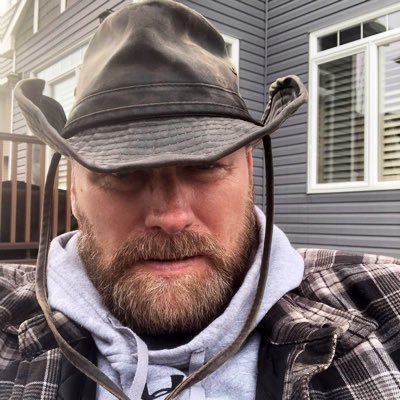 Baseball dad/ 🇨🇦NJ Devils Fan since 1982/Go BlueJays 🇨🇦 ⚾️ / Go Bills 🦬 🏈 / Clarke University 🦁 ⚾️ / Pratt Beavers 🦫 ⚾️ / Golf addicted ⛳️