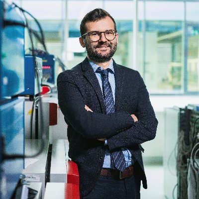 Materials Scientist & Electrochemist
BMBF Junior Research Group Leader @HelmholtzUlm