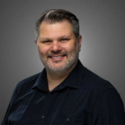Ari Hoffman's Afternoon Show Producer! // Listen to @TheHoffather 3-6 PM on Talk Radio 570 @KVISeattle // Opinions are my own