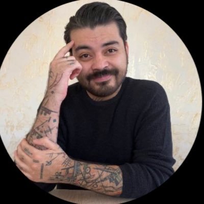 Creador de las finanzas más grandes de🇨🇴 en TikTok | CEO de Irreverentes | autor de