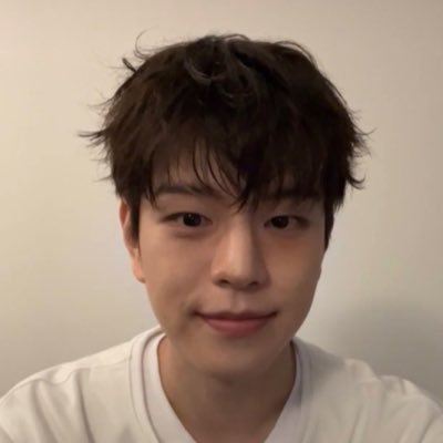 puppymnoticeme's profile picture. who up still bombing killing the dance floor