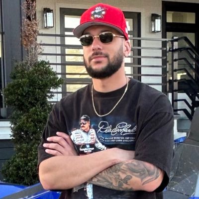 Formerly @SlamCentralNYY. Official Yankees banter account. I’ve been a Yankees fan since 1938. moneymosh on Twitch and YouTube. thing/thang.
