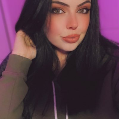 Content creator @Twitch ll @PUBG Partner ll Devil in disguise 😈II Spooky Queen 🔪 🩸