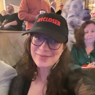 angel_lauver's profile picture. open head