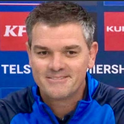 Love the bulldogs!!! #proudtobeabulldog 💛🖤❤️
