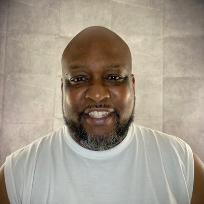 Rutgers & Montclair State alum. NYC native. 80s Kid. Former Army Brat. Almost Social Worker. Part Time Actor. 🏳️🌈 ♉️ 👍🏾 He/Him
