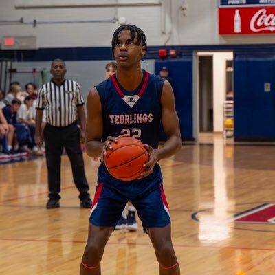 De'Von Warren Profile