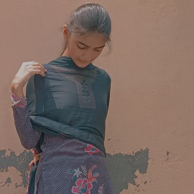 riya_shxrma01's profile picture. ਅੱਖਾਂ 👀 ਵਿੱਚ ਸੁਪਨੇ ਤੇ,
ਦਿਲ ❣️ ਵਿੱਚ ਅੱਗ ਐ।
ਵਿਰੋਧ 🤨 ਵਿੱਚ ਬਹੁਤ ਨੇ,
ਸਪੋਟ 😇 ਵਿੱਚ ਰੱਬ ਐ।