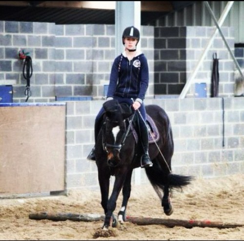 Chlodaloze's profile picture. 