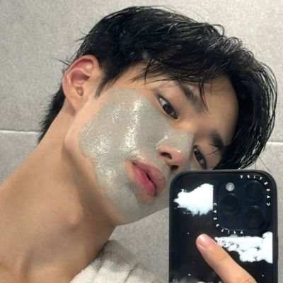 kim junseo stan
Zb1 y Cye
viciado em Reality Shows
25y
🦩🩴🧜🏻♀️🐺🪖🧚🏼♀🥬🐈⬛🍞🌶🍷⚖
não me cobrem coerência!