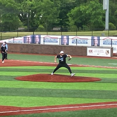 Central Lafourche Highschool, Raceland, Louisiana| Southland Hogs| RHP | killinbeeli@gmail.com|
