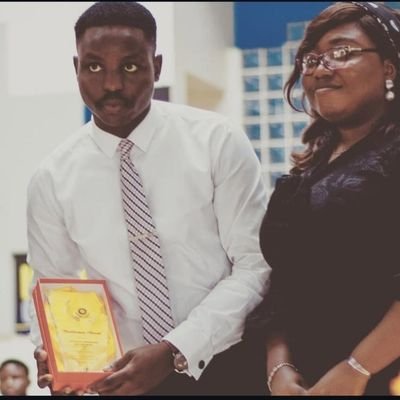 Law grad with a thing for courts—both law & basketball 🏛️🏀 | Sports & entertainment junkie | Where people, process & passion collide.
