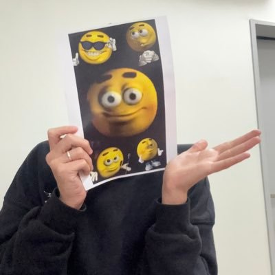 otraveztina's profile picture. Me aburrí.