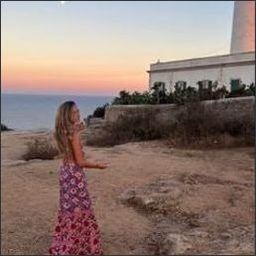 Sraubou887363's profile picture. Gods determine what you're going to be。