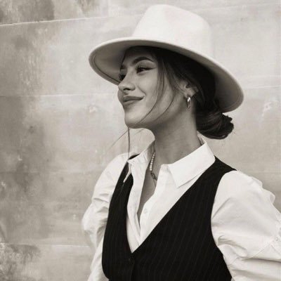 alinajaber's profile picture. "لَا تَتَصَنَّعْ، طِبَّاعُكَ مُدْهِشَةٌ لِمَنْ يُحُبُكَ."

 🇮🇷🇱🇧🇬🇧