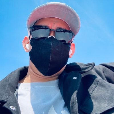 truon31452's profile picture. 