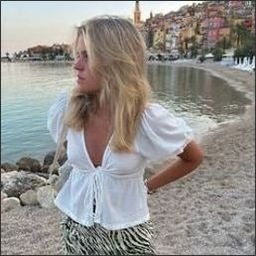 Lauxes7379's profile picture. Gods determine what you're going to be。