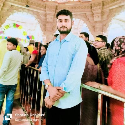 किसी के शोर से भारत का
वंदन रुक नही सकता
है जब तक खून में हलचल
भगवा झुक नही सकता !
जय मां भवानी स्वतंत्र पत्रकार 🚩बैस राजपूत क्षत्रिय🚩BJP सैनिक ग्राम पचवस