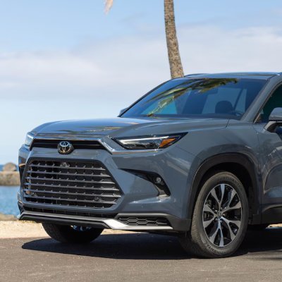 hakandemir13906's profile picture. 