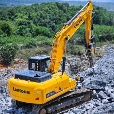 prabhuaustin007's profile picture. JCB driver,mechanic,leasing 
Bridge,tunnels and rail road worker.
A nation too engrossed in digging it's past loses it's future.