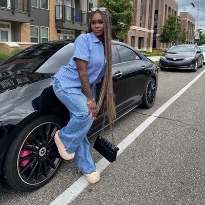you have to go through GOD to get to me 💕 Licensed Nail Tech 💅🏾 | Salon Owner | LongLiveLysi🦋