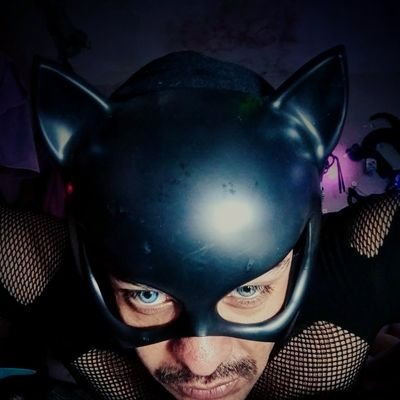 SmoKeGLaM's profile picture. nightcat Lycoi