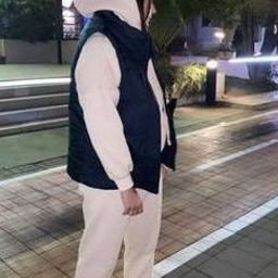 Ywallaw248923's profile picture. 